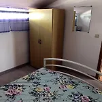 Near Ocean Rua Alves Correia * אלבופיירה